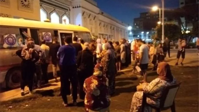 إقبال كبير على الفرق المتنقلة للتطعيم ضد كورونا في الإسماعيلية ..صور