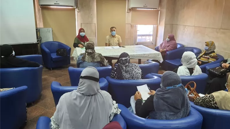وكيل الصحة بدمياط يطالب التمريض بالارتقاء بالخدمات الصحية بالمستشفيات