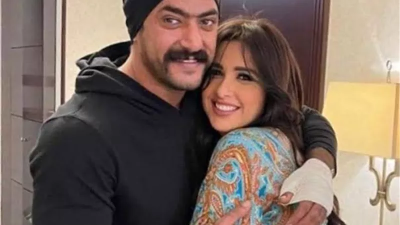 حقيقة انفصال ياسمين عبد العزيز من احمد العوضى .. والفنان يرد