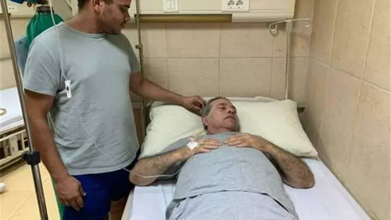 توفيق عكاشة يتعرض لأزمة صحية مفاجئة