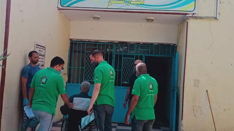 فريق أطفال وكبار بلا مأوي ينقذ ٥ حالات في القاهرة والقليوبية وبني سويف والغربية