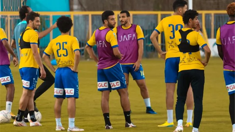 الاسماعيلى يعلن التجديد لنجمه الانجولى