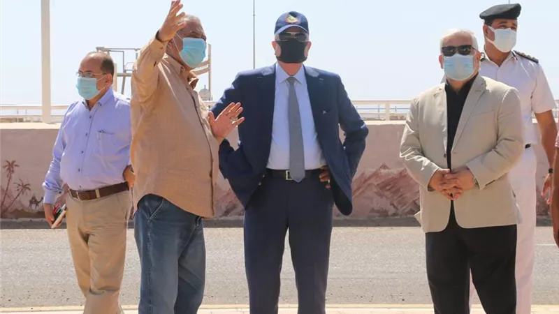 إنشاء طريق مخصص لعربات البث والتأمين ولحاملى وسائل التحكم الالى بمضمار الهجن الدولى بشرم الشيخ