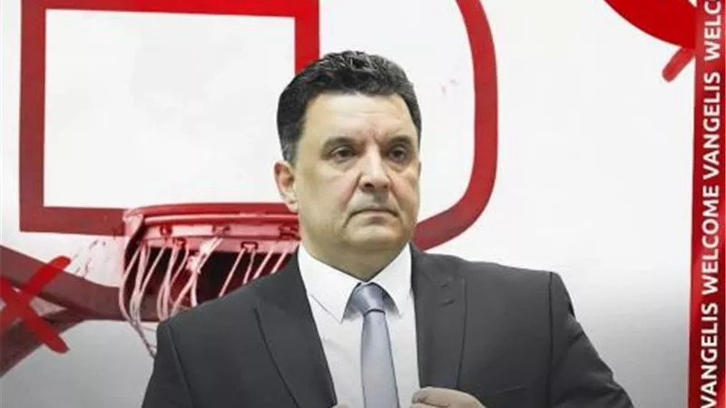 رسمياً .. اليوناني فانجيلس أنجيلو يتولى القيادة الفنية لسلة الزمالك