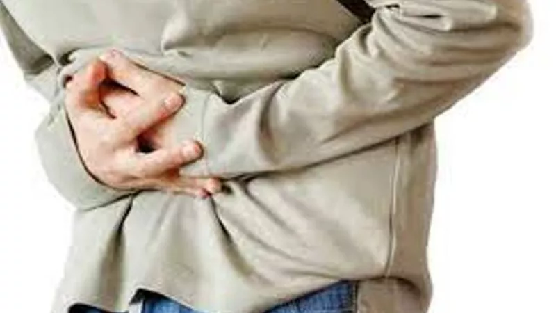 اصابة ١٠ أشخاص بحالة تسمم غذائي بدشنا