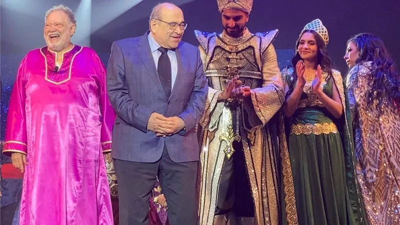 د. الفقي يشيد بمسرحية 