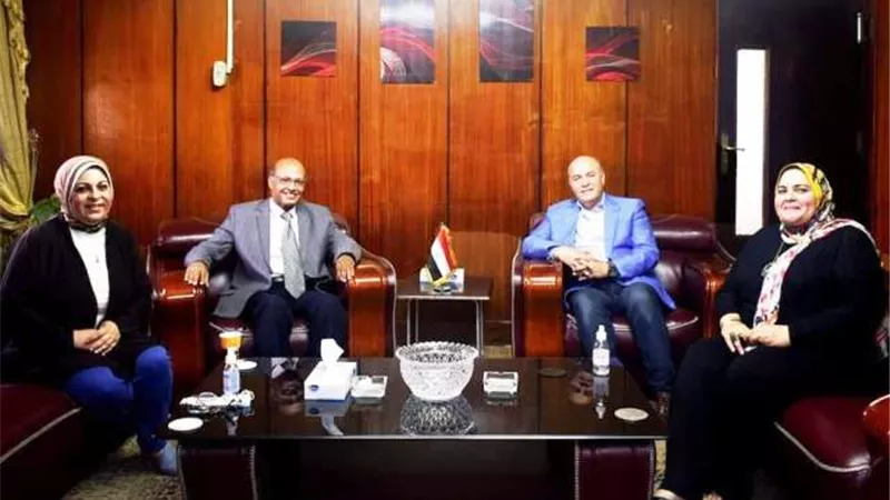 تعاون بين وزارة الشباب ومعهدالمشروعات الصغيرة بجامعة بنى سويف