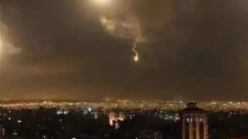 4 قتلى من حزب الله فى الغارات الإسرائيلية على دمشق