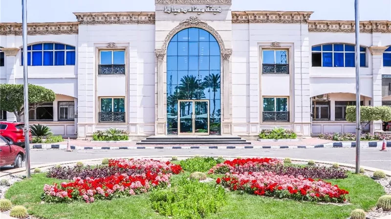 ٨٥ ألف طن بضائع عامة وتصدير ٨٣٩ حاوية خضار وفاكهة من ميناء دمياط إلى الخليج وأوروبا وأمريكا والصين