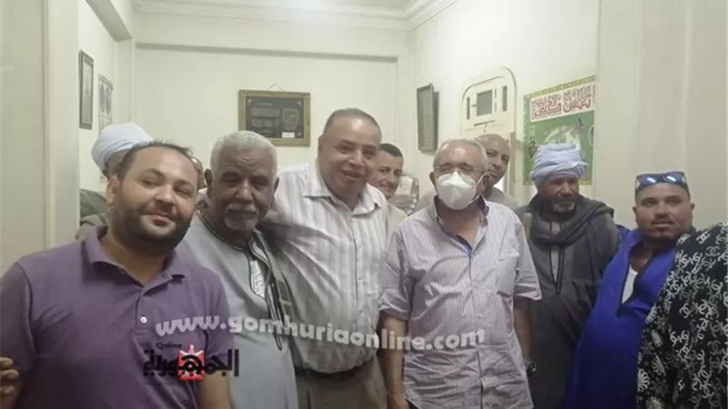 وكيل لجنة الخطة والموازنة يلتقى أهالى أسيوط