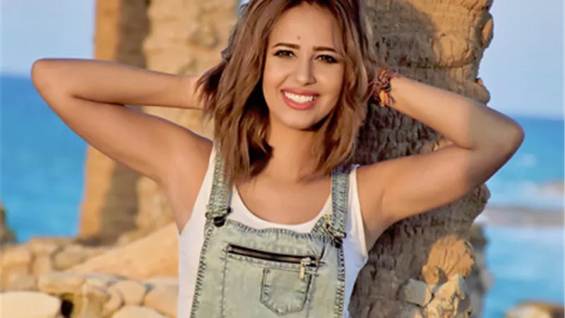 رنا سماحة تكشف حقيقة حملها (فيديو)