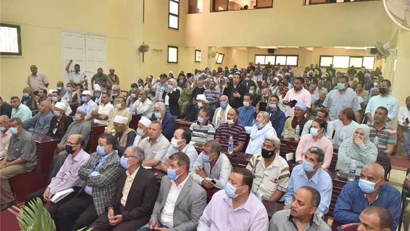 عبد العاطى: التنسيق مع كافة جهات الدولة لتنفيذ المشروعات القومية الكبرى فى مجال الموارد المائية