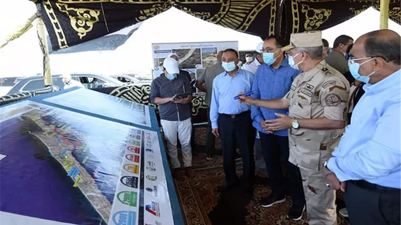 مدبولى يتفقد أعمال تطوير محور التعمير بالاسكندرية