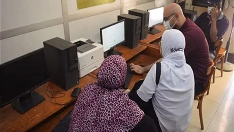 اليوم .. انطلاق المرحلة الأولى للتنسيق الإلكتروني لطلابى الثانوية العامة بجامعة سوهاج..صور