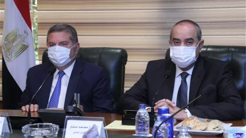 وزيرا الطيران وقطاع الأعمال يبحثان الخطوات النهائية لتنفيذ مشروع رأس جميلة بشرم الشيخ