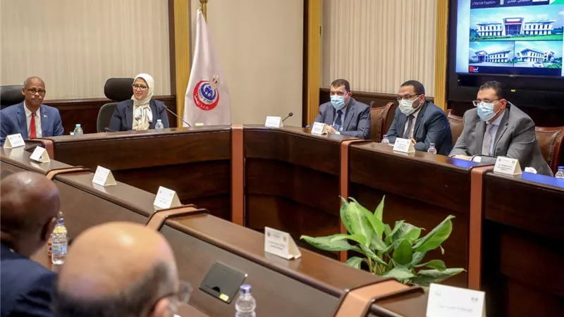 وزيرة الصحة تبحث إنشاء أول مستشفى مصري متخصص في الأطفال والنساء