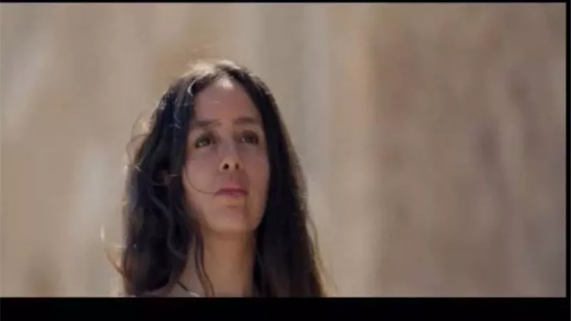 انتهاء تشيع جنازة جدة جميلة عوض بمسجد الأرقم