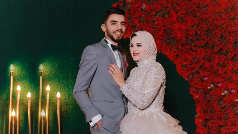 ننثر الزهور وندق الدفوف.. احتفالاً بزفاف محمد وجهاد