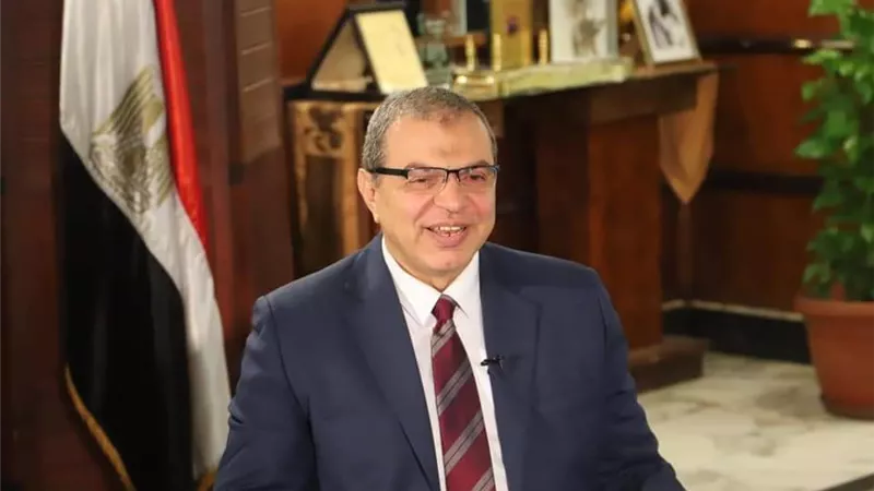 صرف 14 مليون جنيه للعمالة غير المنتظمة وتعيين 2805 شاباً بالجيزة