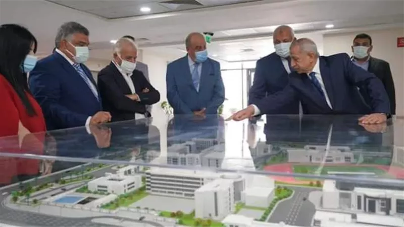 الزملّوط يبحث إنشاء فرع للأكاديمية العربية للعلوم والتكنولوجيا بالوادى الجديد