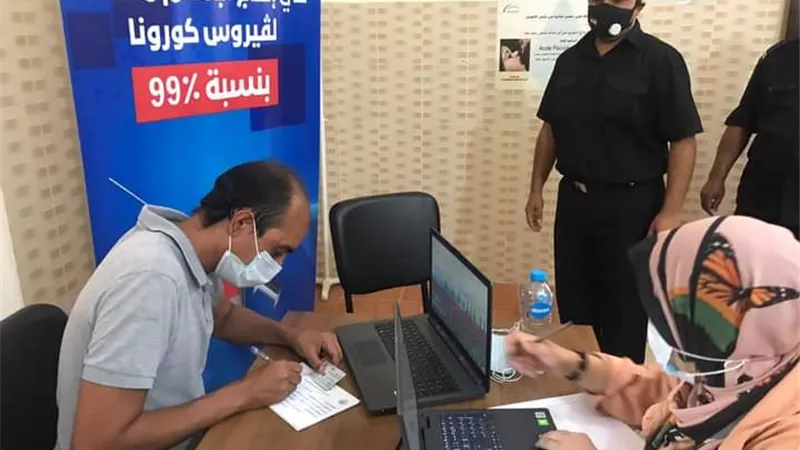صحة السويس | تطعيم قوات الأمن المركزي بلقاح فيروس كورونا