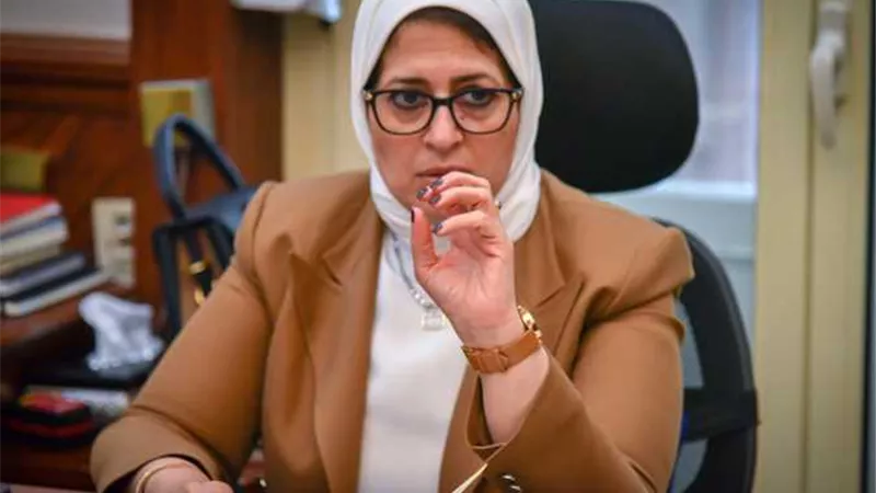 «تصاعد الإصابات واستقرار الوفيات».. الصحة تكشف تفاصيل بيان كورونا اليومي