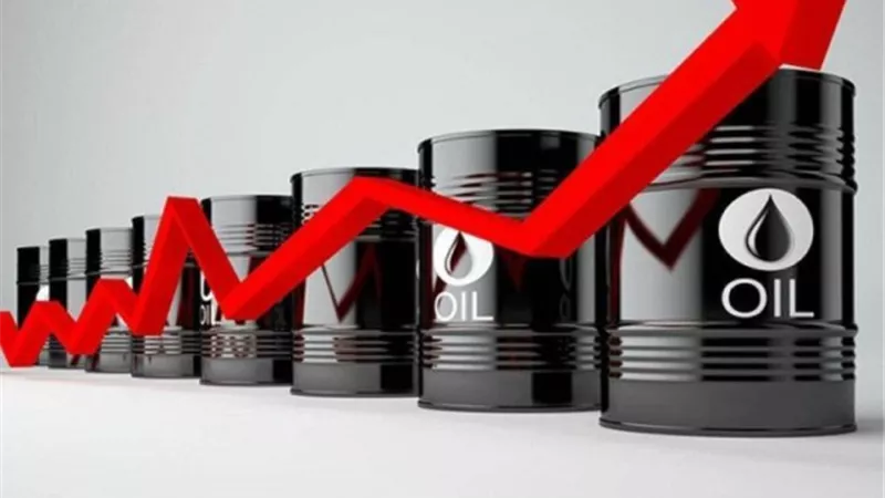أسعار النفط يواصل الارتفاع على وقع منح لقاح فايزر الموافقة الكاملة