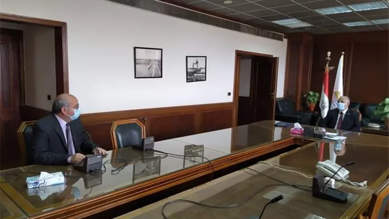 عبد العاطى: تنظيم مؤتمرات حول تأهيل المساقي والتحول إلى الري الحديث