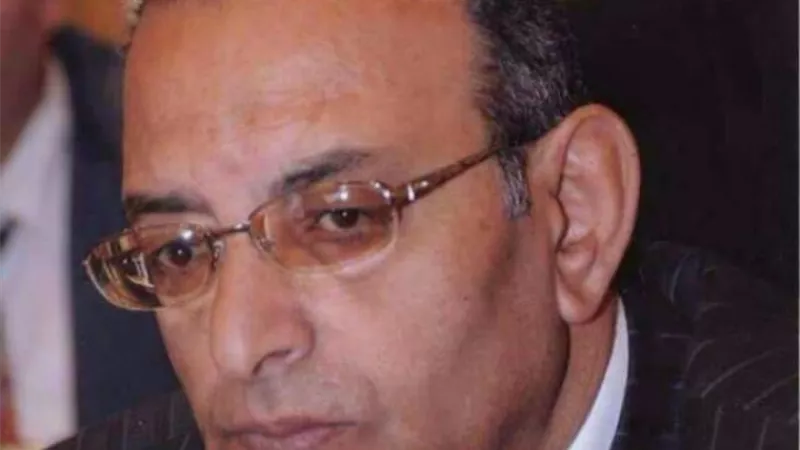 معلمي بورسعيد توقف تعاملها مع مدير المديرية