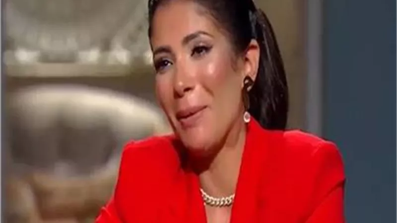 منى زكى عن شخصيتها :