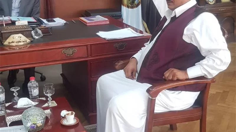 المصريين الأحرار يلتقي بمحافظ مطروح ويستعرض مطالب الاهالي