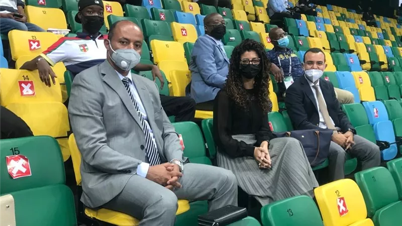 وفد من السفارة المصرية برواندا يؤازر منتخب السلة في بطولة إفريقيا