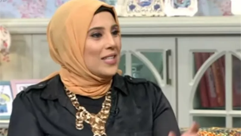 بالفيديو.. أخصائية علم اجتماع تكشف أسباب تفتيش الزوجة لهاتف زوجها