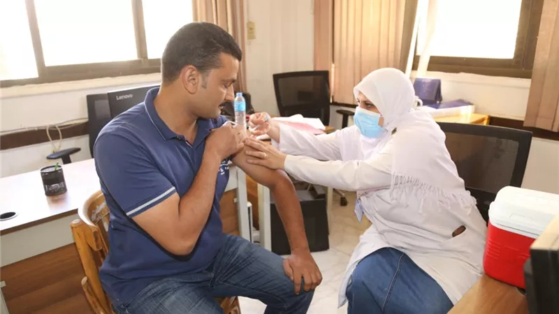 لينك رابط موقع تسجيل لقاح كورونا للموظفين والمسافرين والمواطنين وأصحاب الأمراض المزمنة