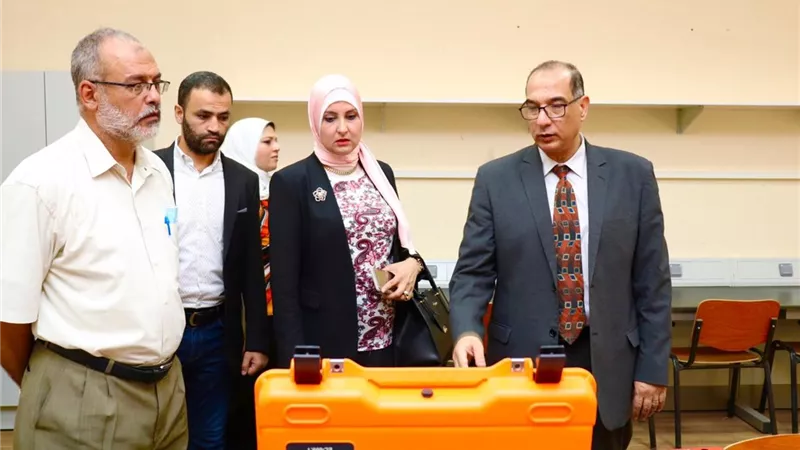 معهد بحوث الإلكترونيات وجامعة الدلتا التكنولوجية يبحثان سبل تعزيز التعاون بينهما