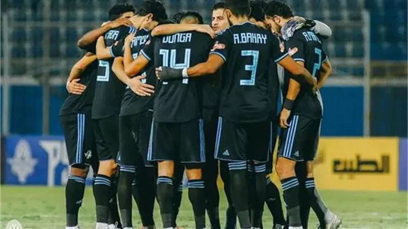 إبراهيم عادل يقود هجوم بيراميدز لمواجهة المقاصة