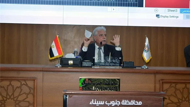 فودة يستعرض المشروعات التي سيتم افتتاحها في ذكري انتصارات اكتوبر القادم