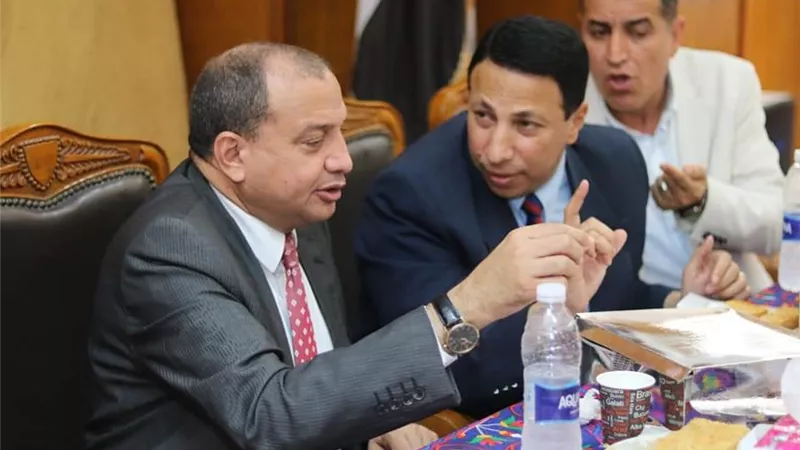 تجارة بنى سويف تحتفل بنهاية العام الدراسى
