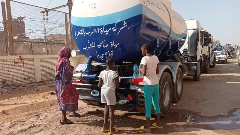 رئيس مياه القاهرة يعتذر لاهالى عين شمس لتاخر اصلاح الخط المكسور