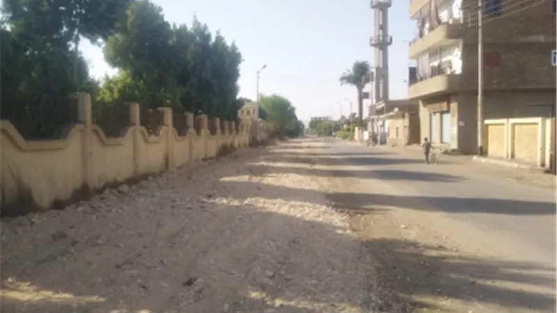 الإنتهاء من تغطية مسقى الاصلاح الزراعى بأرمنت جنوب غرب الأقصر