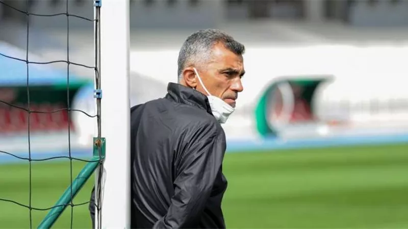 التفاصيل الكاملة لخناقة مدرب الزمالك مع حميد أحداد