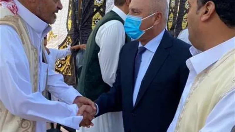 وزير النقل في سيدي عبد الرحمن لمناقشة عددًا من مطالب أهالي مطروح