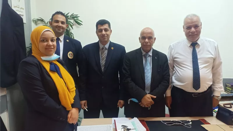 احباط تهريب 99 لاب توب مع راكب قادم من تركيا بالمطار