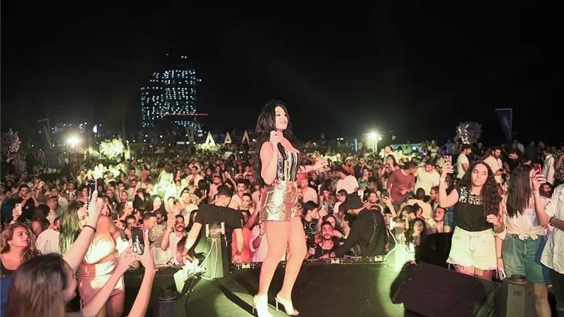 بالصور .. تفاصيل ومشاهد حفل هيفاء وهبي 
