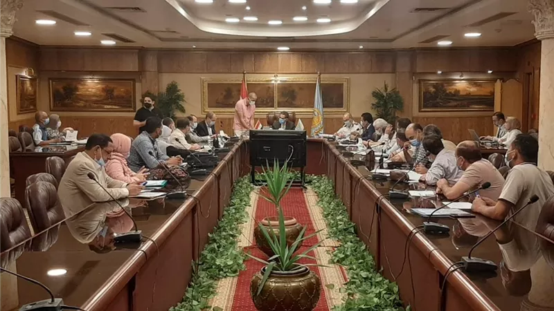 محافظ الغربية يترأس لجنة البت النهائي لتقنين التعديات على أراضي الدولة