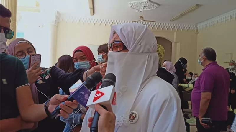 اول ظهور لياسمين الحصري بجنازة الاعلامى حمدى الكنيسي