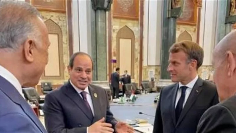 الرئيس الفرنسى يؤكد حرص بلاده على التنسيق والتشاور المكثف مع مصر