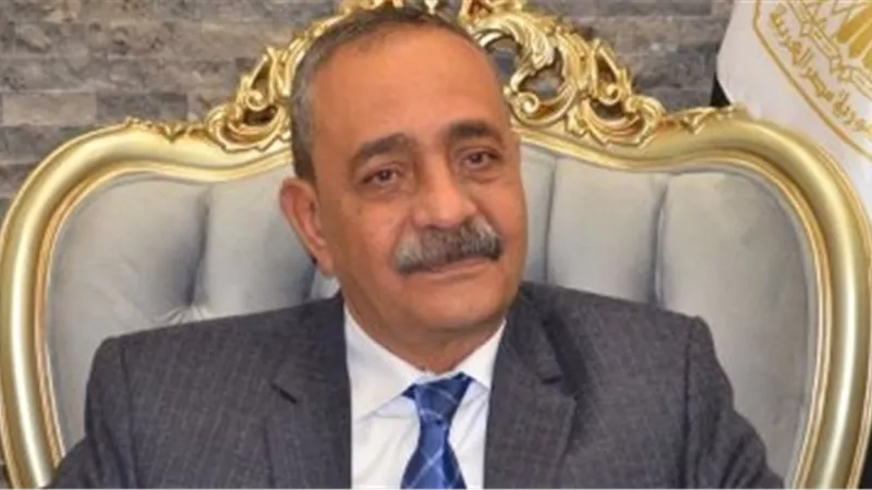 طرق قرية النصر سقطت من ذاكرة المسئولين وفي إنتظار الرصف والتجديد !!