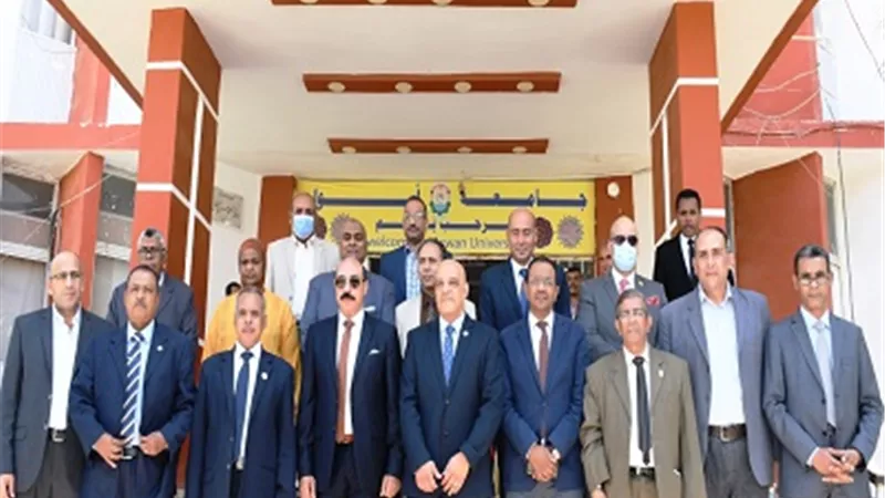 مجلس جامعة أسوان :تطعيم 37 ألف استعدادا لاستقبال العام الجامعي القادم