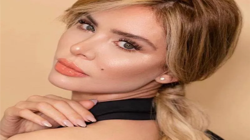 عائشة عثمان تتصدر تريند أنغامي وتويتر بأغنية 